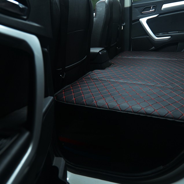 Low Cost Universal Diamond Car Bed - Non-Inflatable Black and Red Stitching Luxury Leather Diamond Car Bed Mattress Low Cost Universal Diamond Car Bed - Non-Inflatable Black and Red Stitching Luxury Leather Diamond Car Bed Mattress